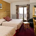 Hotel Le Castillan 3*