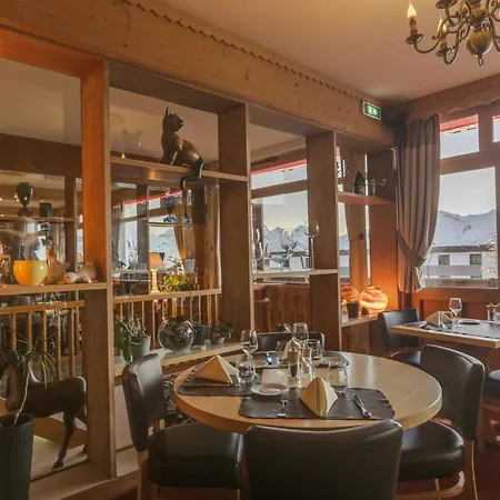 Le Castillan Hotel
