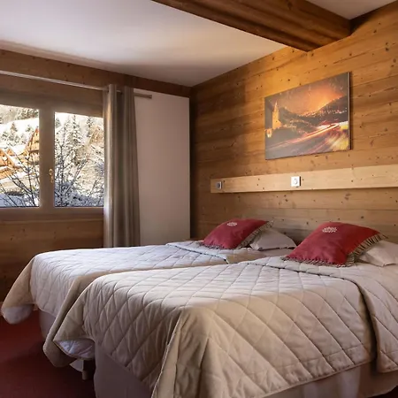 Le Castillan Hotel
