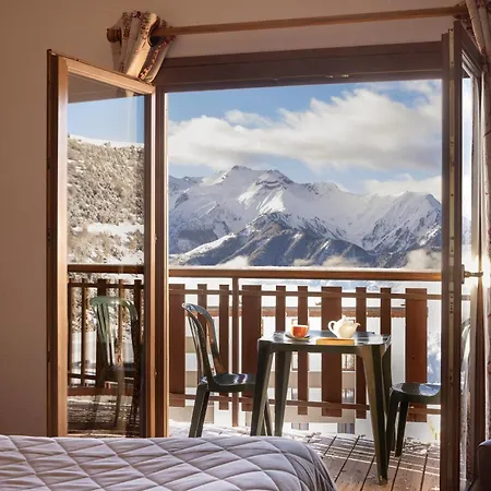 Le Castillan Hotel 3*