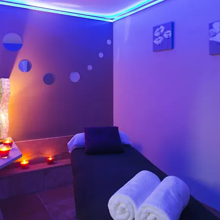 Hotel Le Castillan