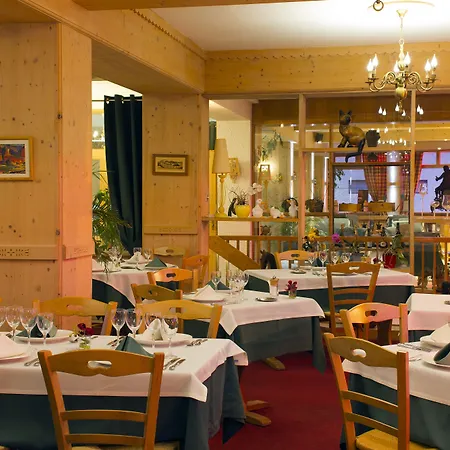 Le Castillan Szálloda 3*