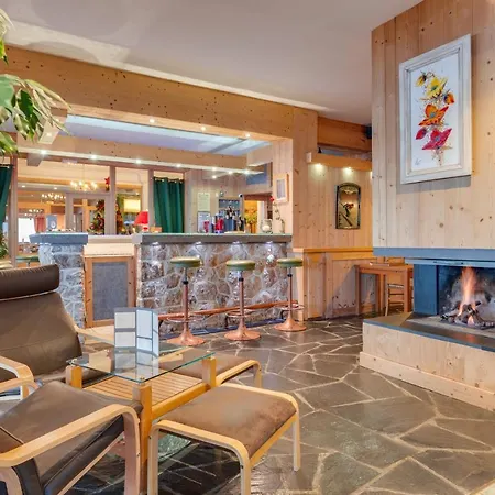 Le Castillan Hotel 3*