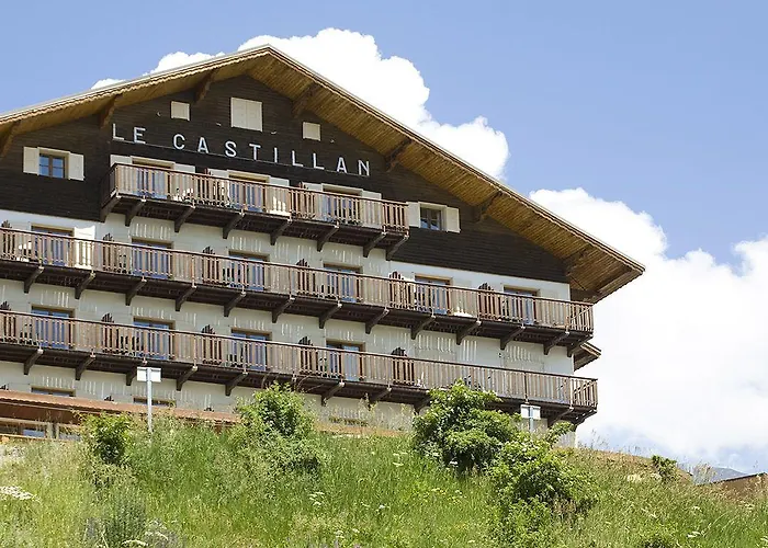 Otel Le Castillan 3*