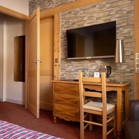 Le Castillan 3*