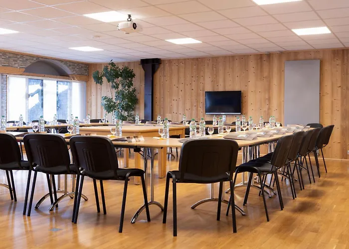 Hotel Le Castillan 3*