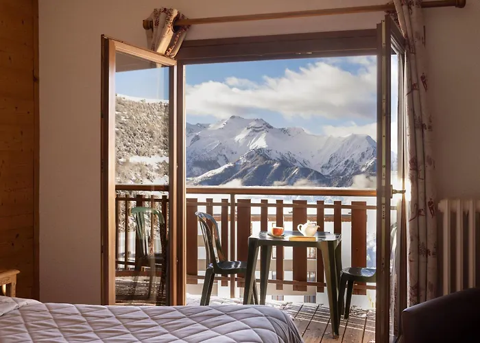 Le Castillan Hotel 3*